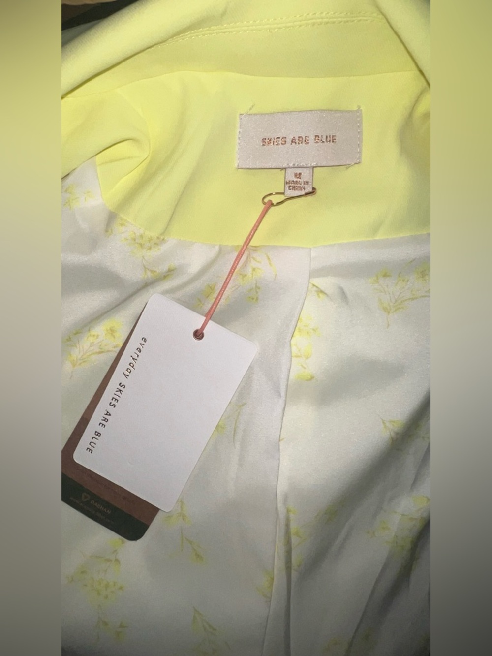 Women’s Sky’s Are Blue Yellow Blazer New With Tags Medium M - Picture 5 of 6